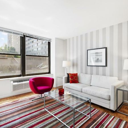 Appartamento Furnished Quarters At Grove Pointe Jersey City Esterno foto