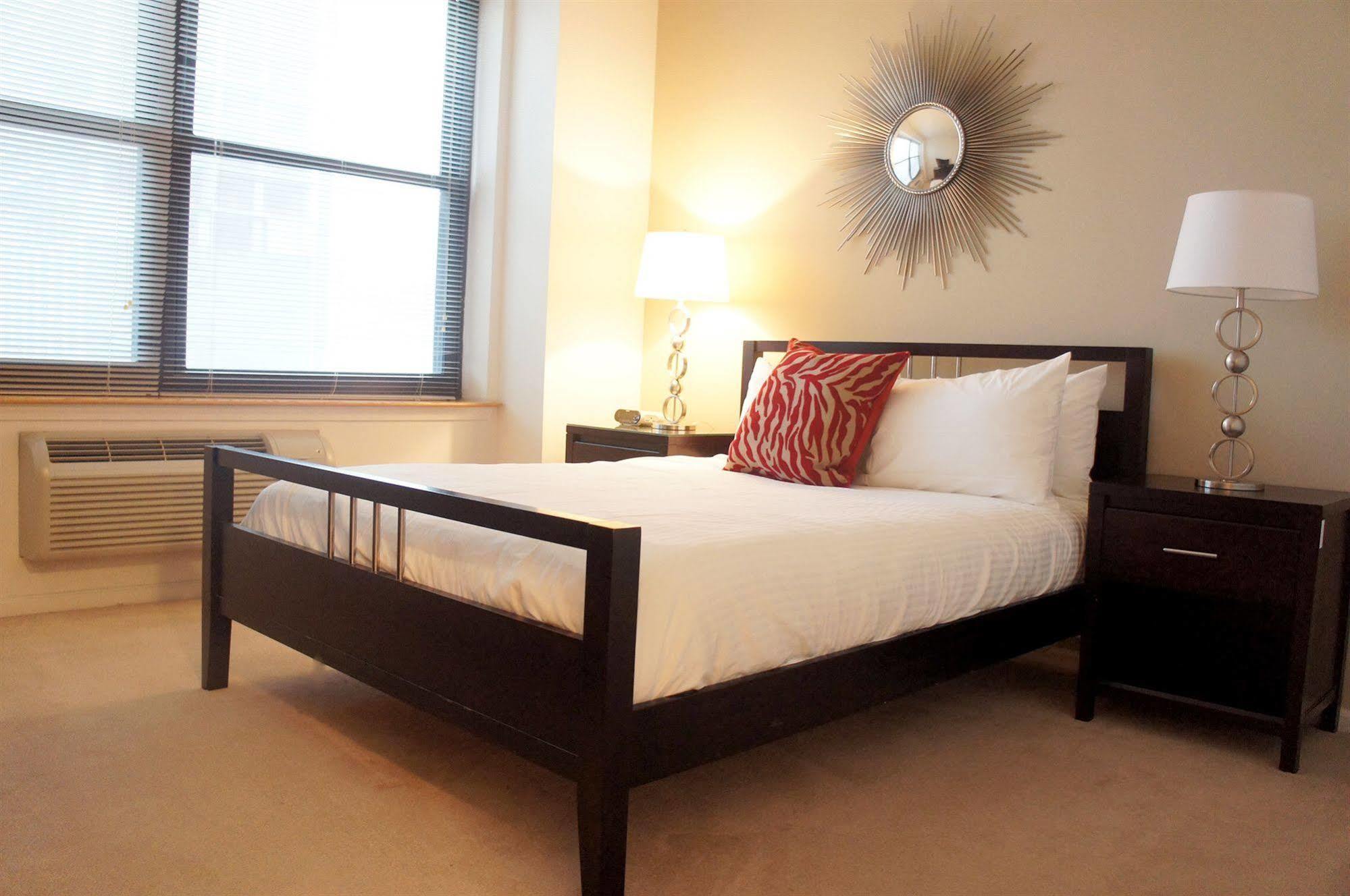 Appartamento Furnished Quarters At Grove Pointe Jersey City Esterno foto